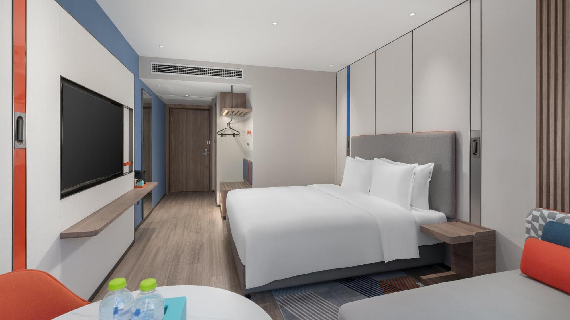 Holiday Inn Express Qingdao Shibei By Ihg Exteriér fotografie