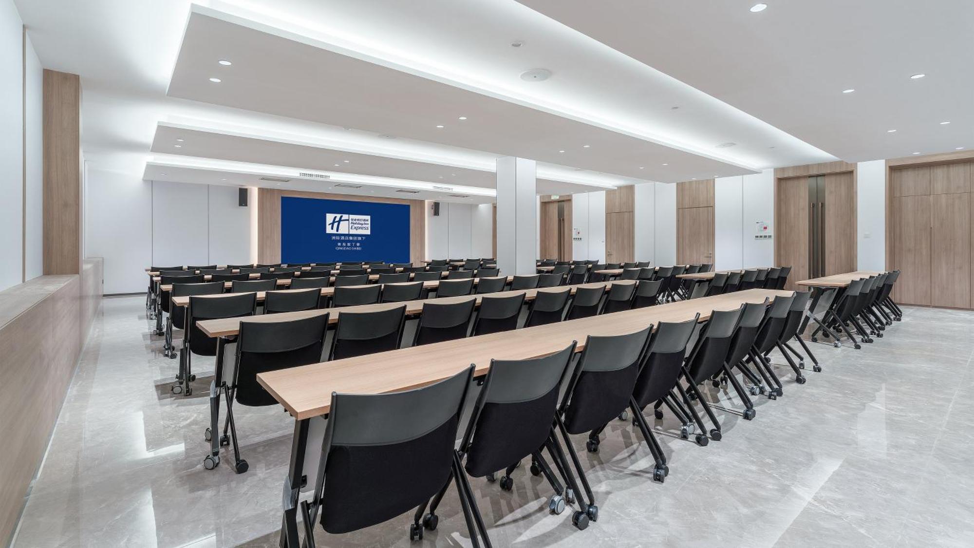 Holiday Inn Express Qingdao Shibei By Ihg Exteriér fotografie